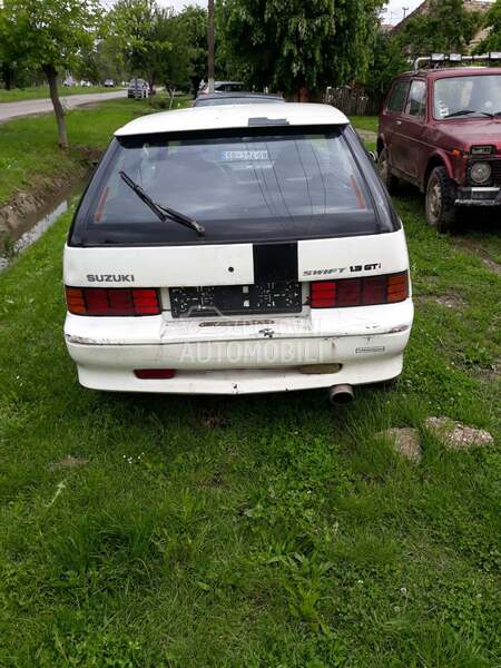 Delovi za Suzuki Swift 1990. god.