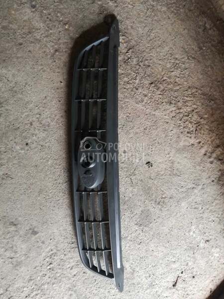 Prednja maska za Ford Focus od 2007. do 2011. god.