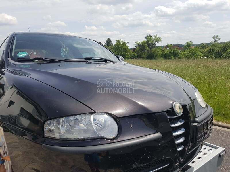 Delovi za Alfa Romeo 147
