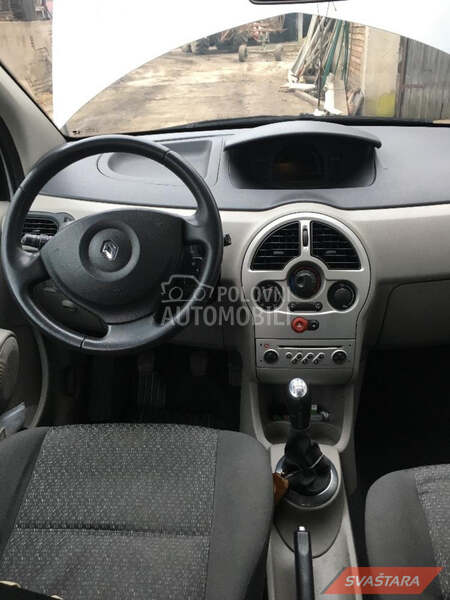 instrument tabla armatur za Renault Modus od 2004. do 2012. god.