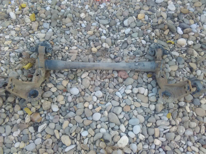 zadnja torzija karavan za Opel Astra H od 2004. do 2012. god.