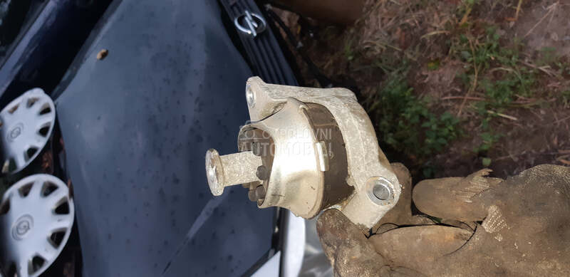 nosac motora za Opel Astra G