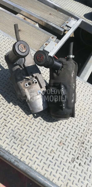 Servo  pumpa za Peugeot 307