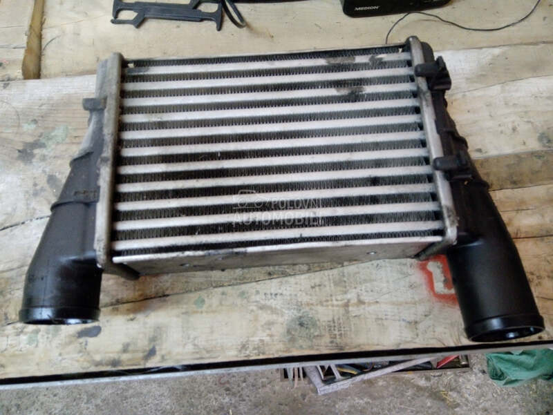 interkuler za Volkswagen Passat B5, Passat B5.5 od 1998. do 2005. god.