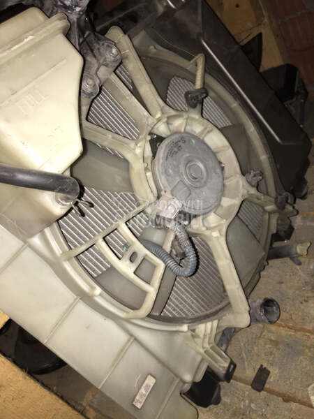 ventilator za Toyota Yaris