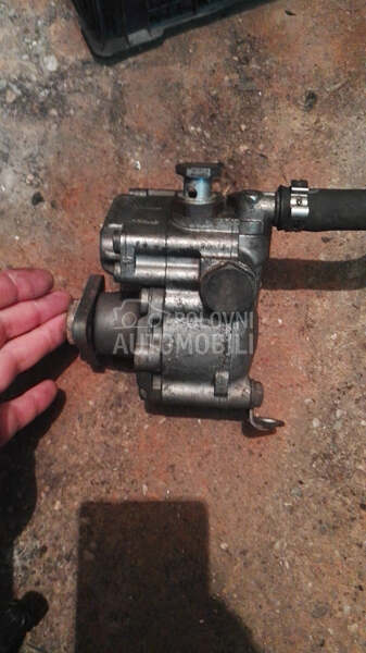 servo pumpa n47 za BMW Serija 1, Serija 3, Serija 5