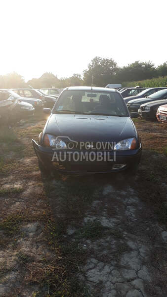 Delovi za Ford Fiesta 2001. god.