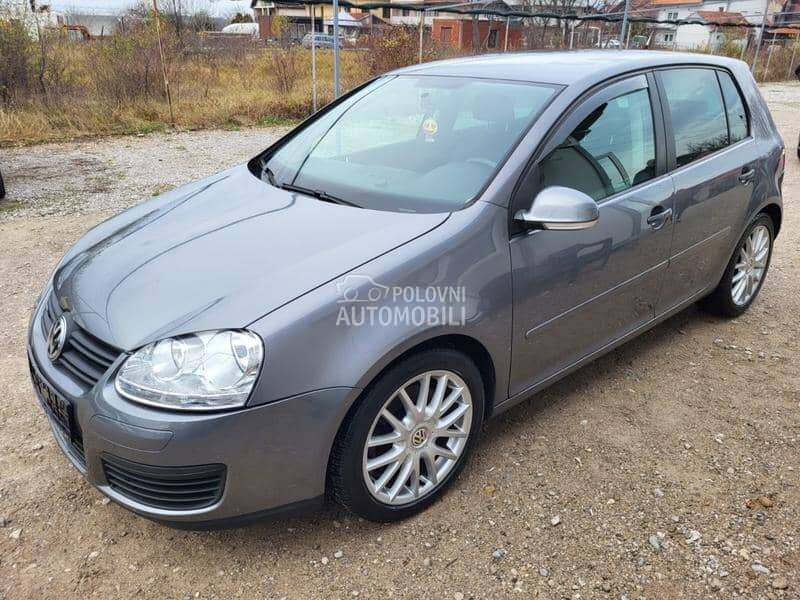 Volkswagen Golf 5 -  kompletan auto u delovima