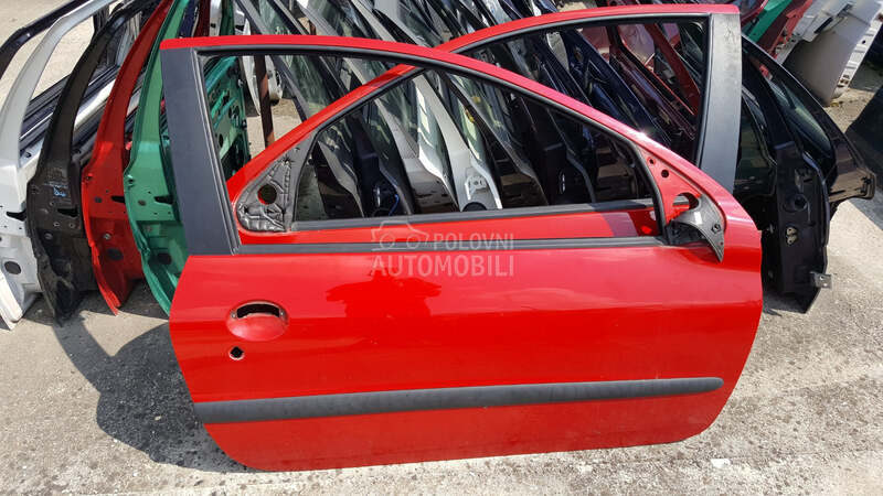 Desna vrata za Peugeot 206