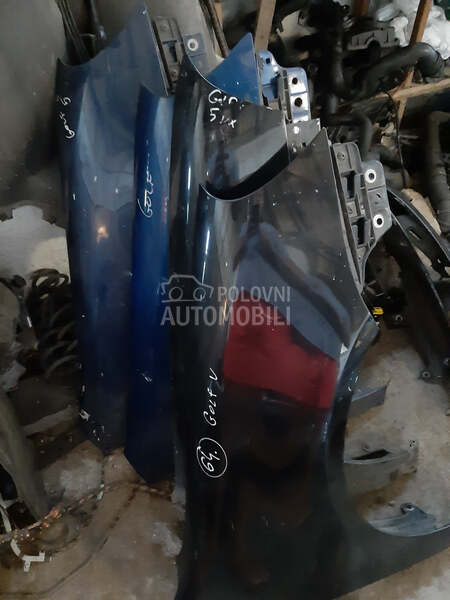 Krilo desno za Volkswagen Golf 5