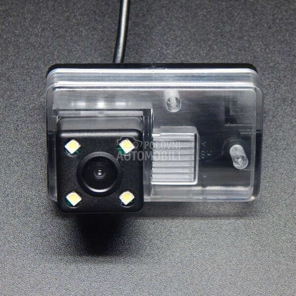 PARKING KAMERA 8032 za Peugeot 206, 308, 207 ...