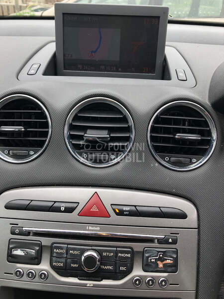 navigacija-multimedia za Peugeot 308 od 2011. do 2015. god.