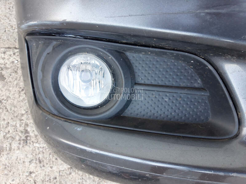 Desni Okvir Maglenke -Poklopac za Toyota Corolla Verso od 2006. do 2008. god.