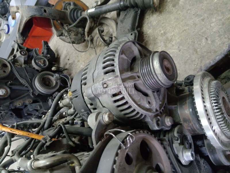 Alternator za Volkswagen Passat B5