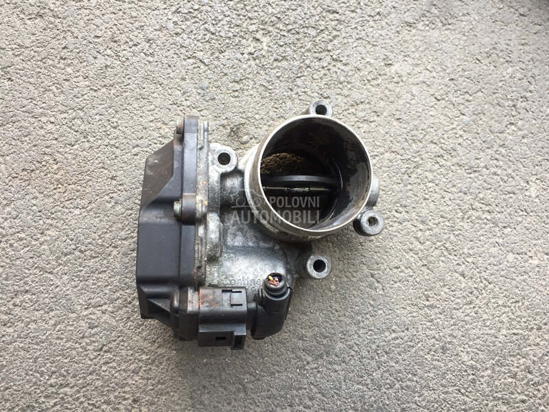 KLAPNA GASA za Volkswagen Golf 6, Passat B6, Passat B7 ...