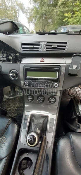 Radion CD MP3 za Volkswagen Golf 5, Golf 6, Passat B6 ... od 2004. do 2010. god.