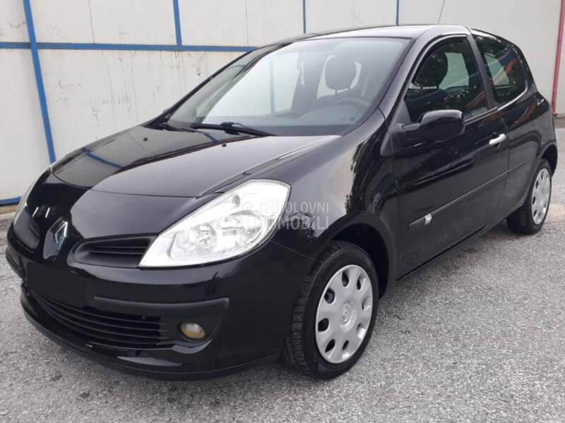 Renault Clio III 2008. god. -  kompletan auto u delovima