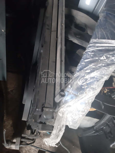 Hladnjak vode za benzince za Volkswagen Golf 5