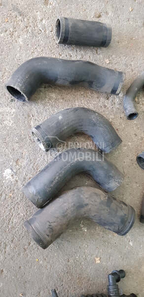 creva interkulera za Nissan Almera Tino od 2002. do 2007. god.