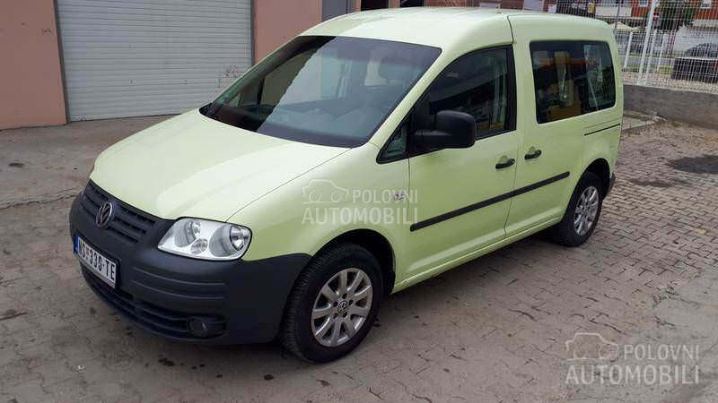 Volkswagen Caddy 2005. god. -  kompletan auto u delovima