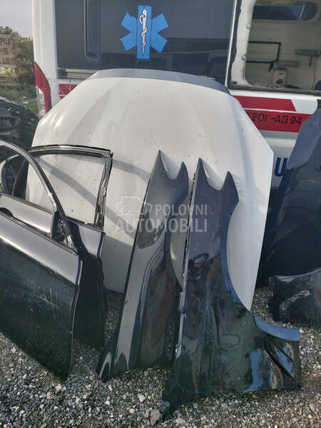 Haube za BMW Serija 1, Serija 2, Serija 3 ... od 2004. do 2019. god.