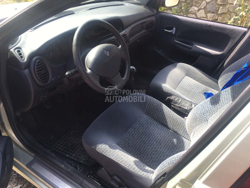 volan za Renault Megane od 2000. do 2003. god.
