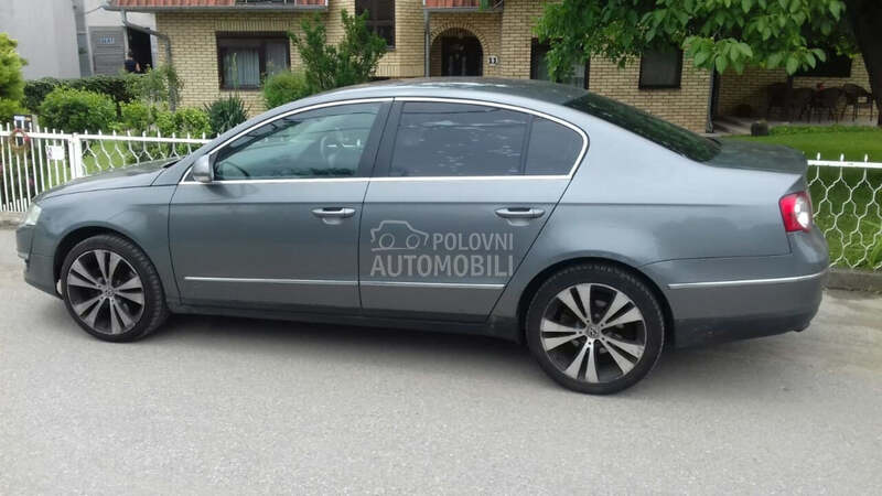 Volkswagen Passat B6 2010. god. - kompletan auto u delovima