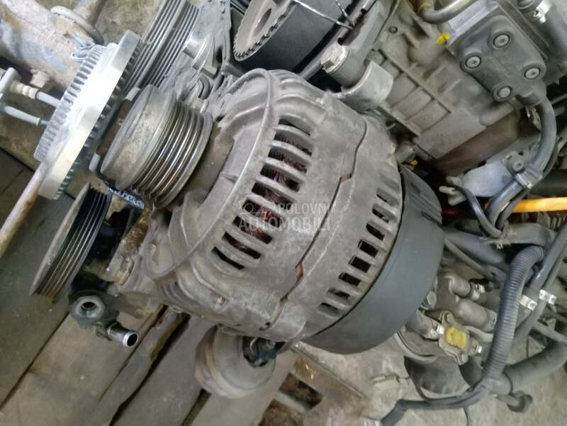 Alternator za Volkswagen Passat B5