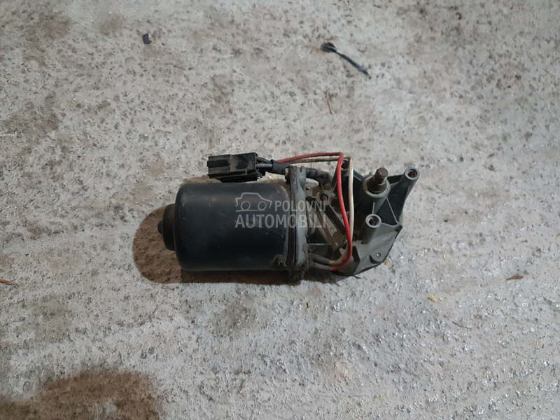 Motorici brisaca za Renault R 21