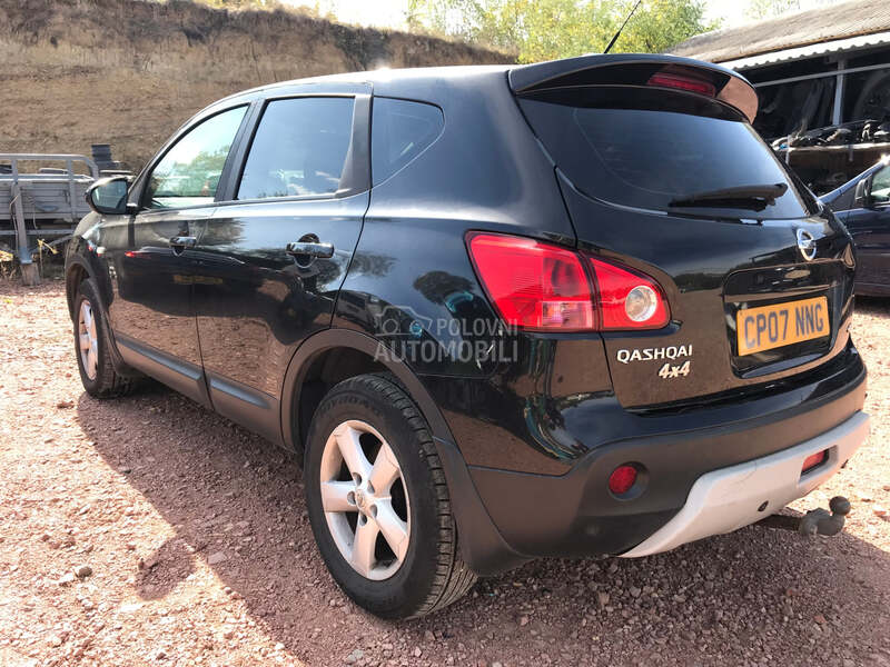 leva polustranica za Nissan Qashqai od 2005. do 2011. god.