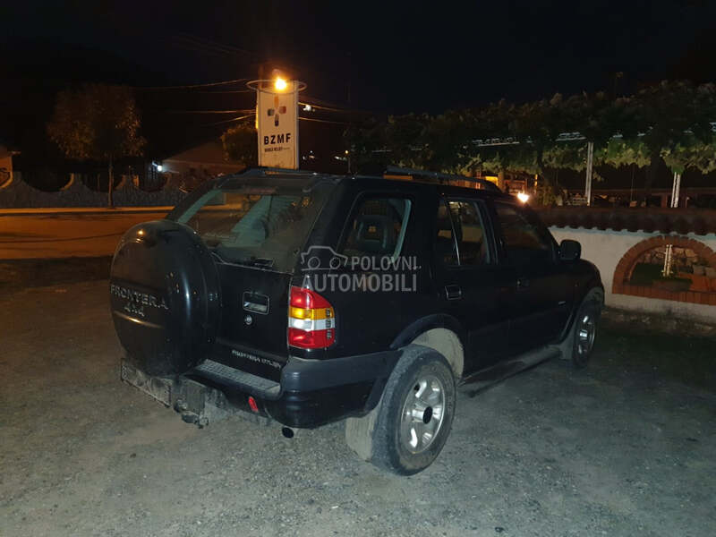 Opel Frontera - kompletan auto u delovima