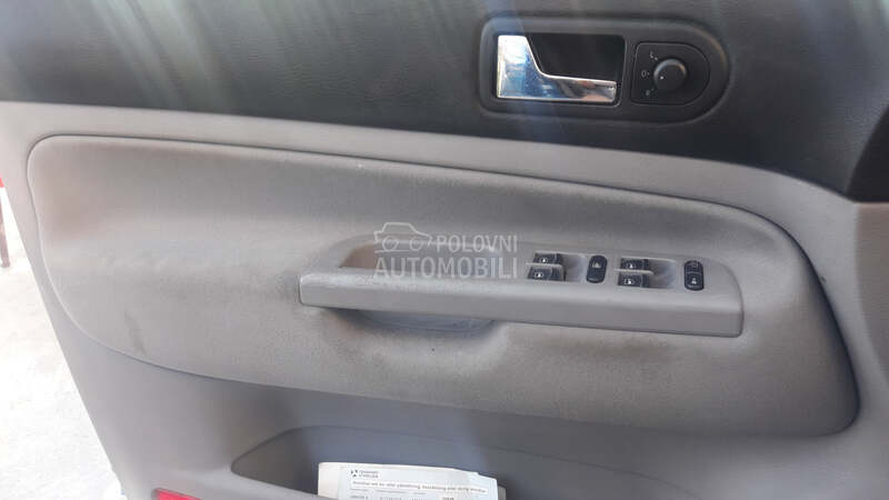 Tapaciri za Volkswagen Golf 4