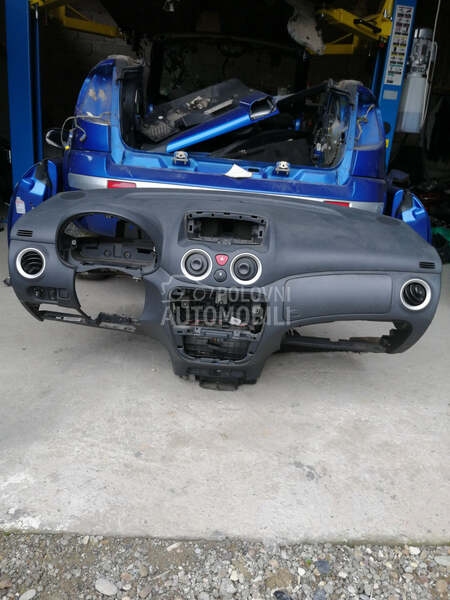 Instrument tabla za Citroen C3 pluriel od 2006. do 2010. god.