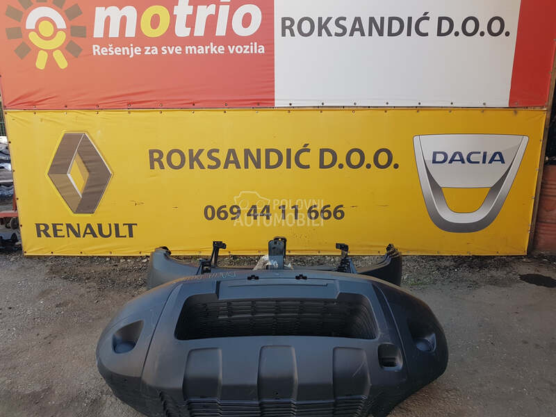 NOV PREDNJI BRANIK za Dacia Duster