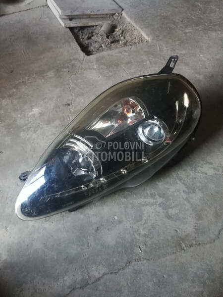 far za Fiat Grande Punto