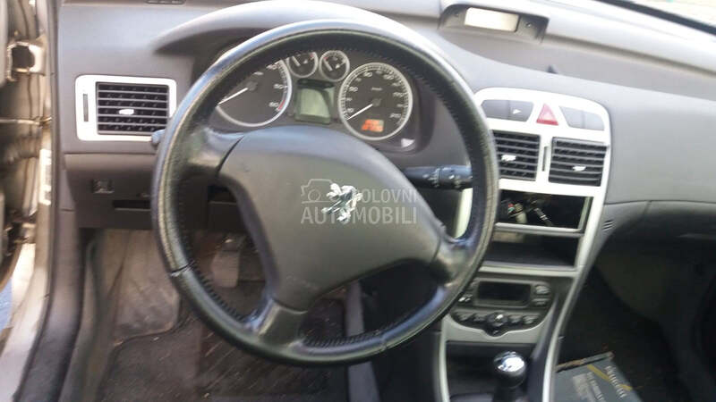far restaljing za Peugeot 307 od 2005. do 2007. god.