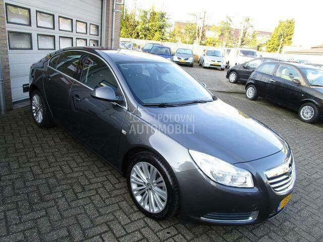Opel Insignia 2009. god. -  kompletan auto u delovima