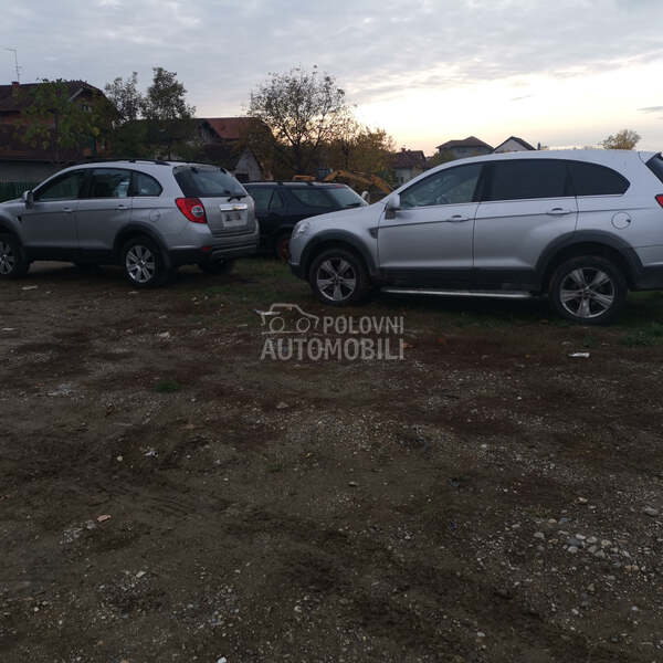 Chevrolet Captiva 2008. god. -  kompletan auto u delovima