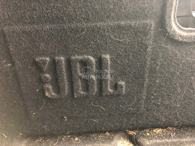 Ozvucenje i zvucnici jbl za Peugeot 207