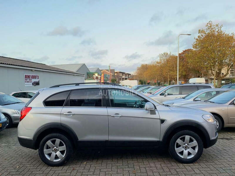 Chevrolet Captiva 2009. god. -  kompletan auto u delovima