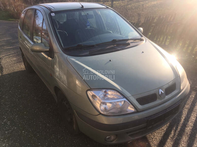 hladnjak vode za Renault Scenic od 2000. do 2003. god.