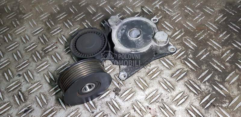 spaner roler 2,2 d-4d za Toyota Avensis, Corolla Verso, RAV 4 od 2006. do 2012. god.
