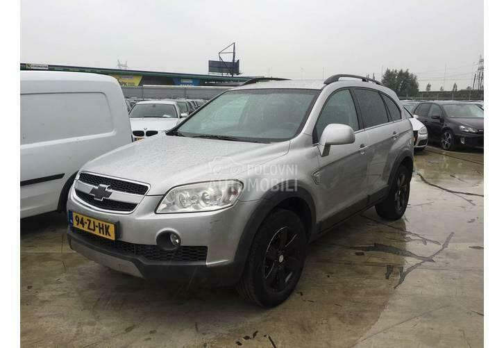 Chevrolet Captiva 2008. god. -  kompletan auto u delovima