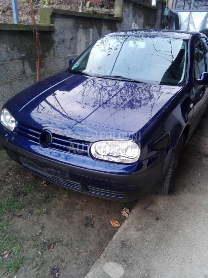 delovi golf 4 za Volkswagen Golf 4