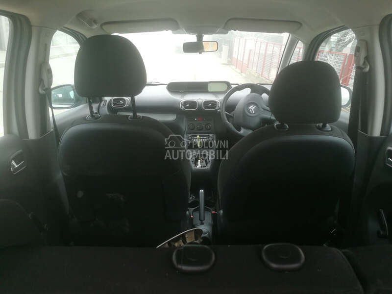 Kompletan enterijer za Citroen C3 Picasso
