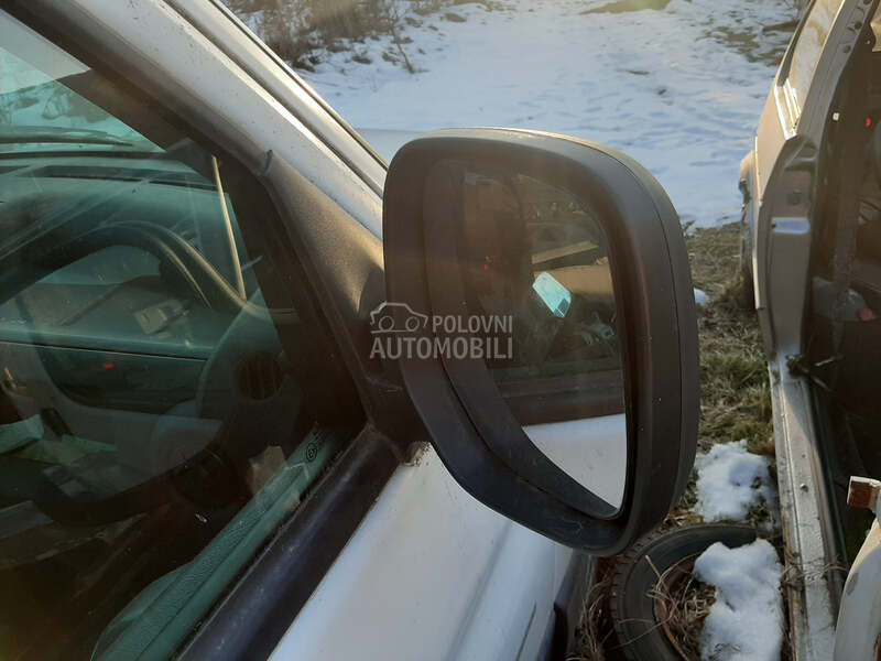 Desni retrovizor za Citroen Berlingo