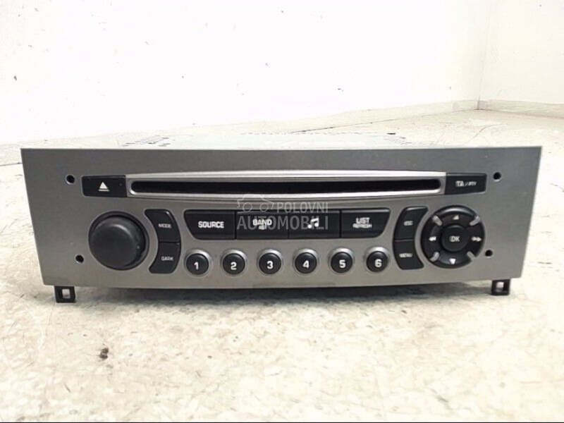 Radio CD ZA VISE MODELA za Peugeot 206, 308, 207 ...