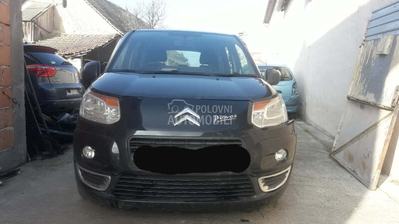 1.6 hdi 110k motor za Citroen C3 Picasso
