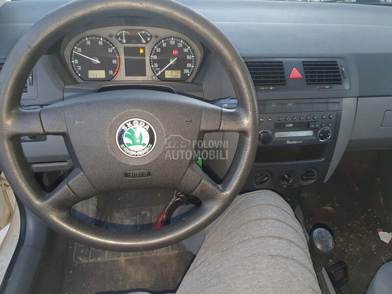 delovi za Škoda Fabia