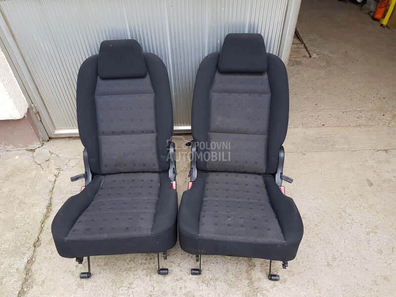 Sedista 6 i 7 za Peugeot 307